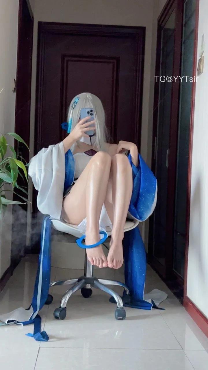卿卿 2025-06-04 03:00:06 油腿腿