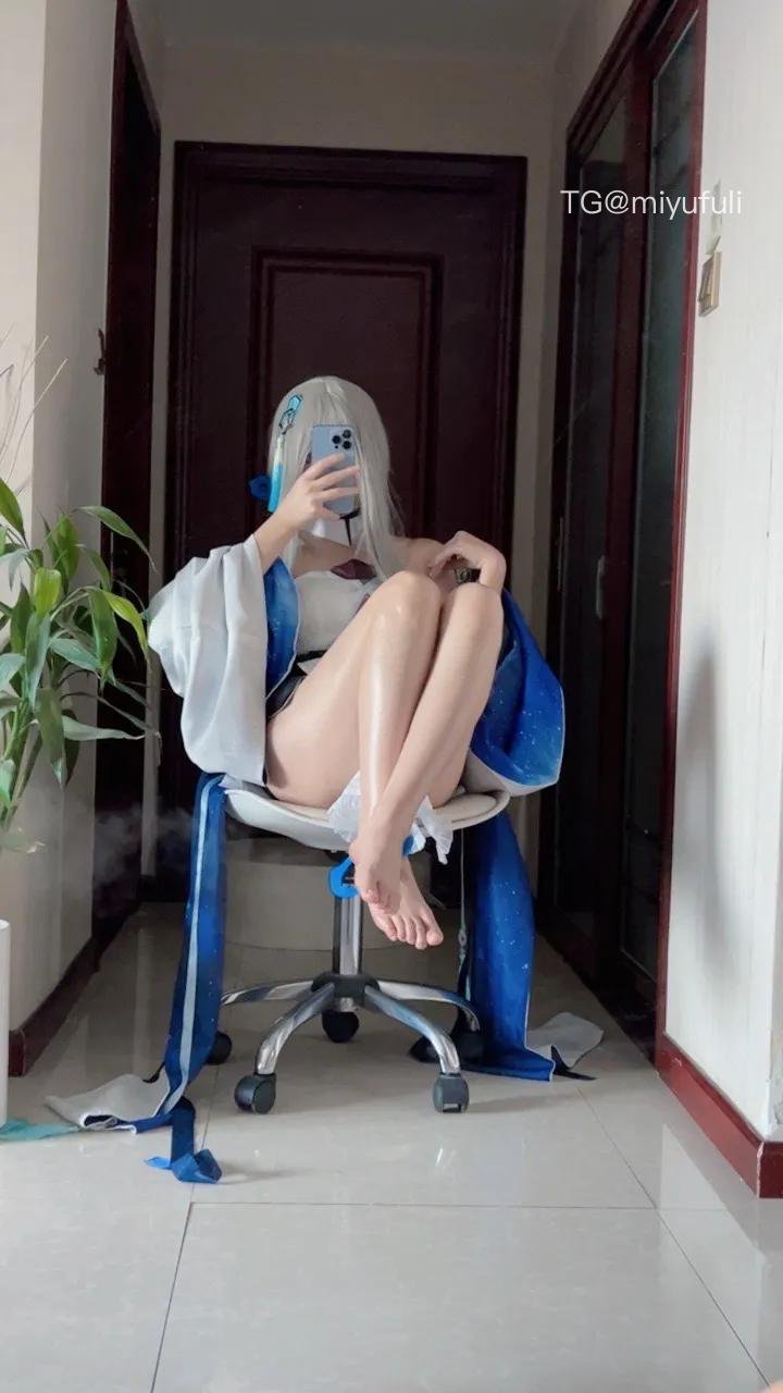 卿卿 2025-06-04 03:00:06 油腿腿