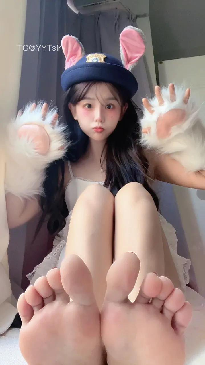 奶苏 2025-06-11 19:58:59 宝宝贴贴