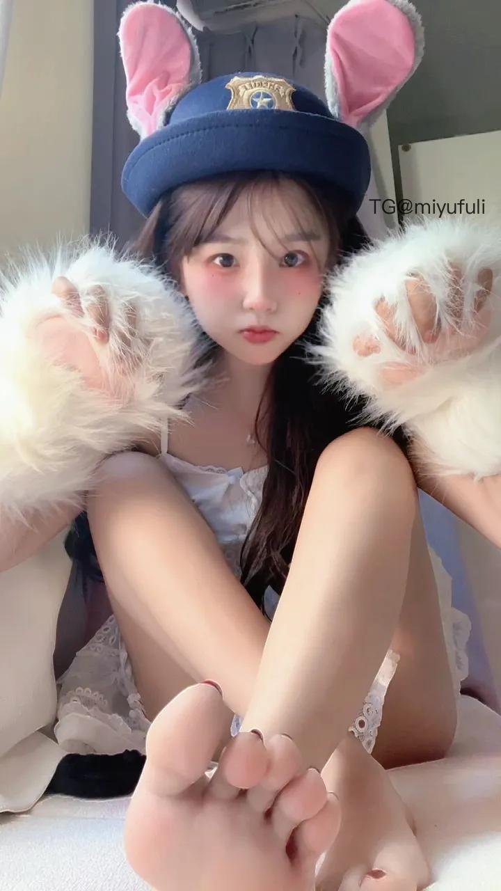 奶苏 2025-06-11 19:58:59 宝宝贴贴