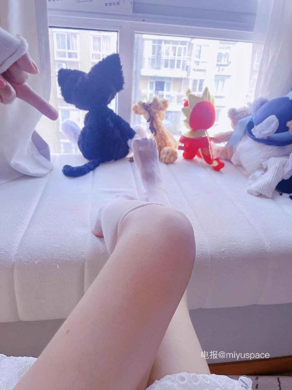 奶苏 2025-06-17 00:11:46 谁想被夹