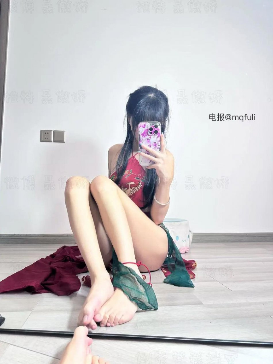 聂傲娇 2025-06-13 19:34:27 小猫咪能有什么坏心眼呢
