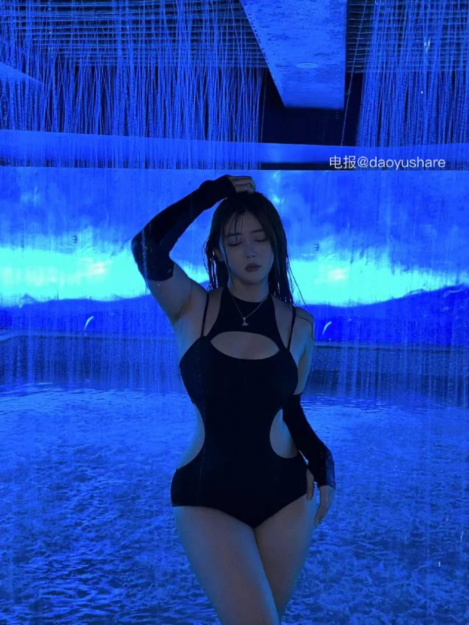 周扬青 2025-07-23 21:15:56 ❤️照片 第9张