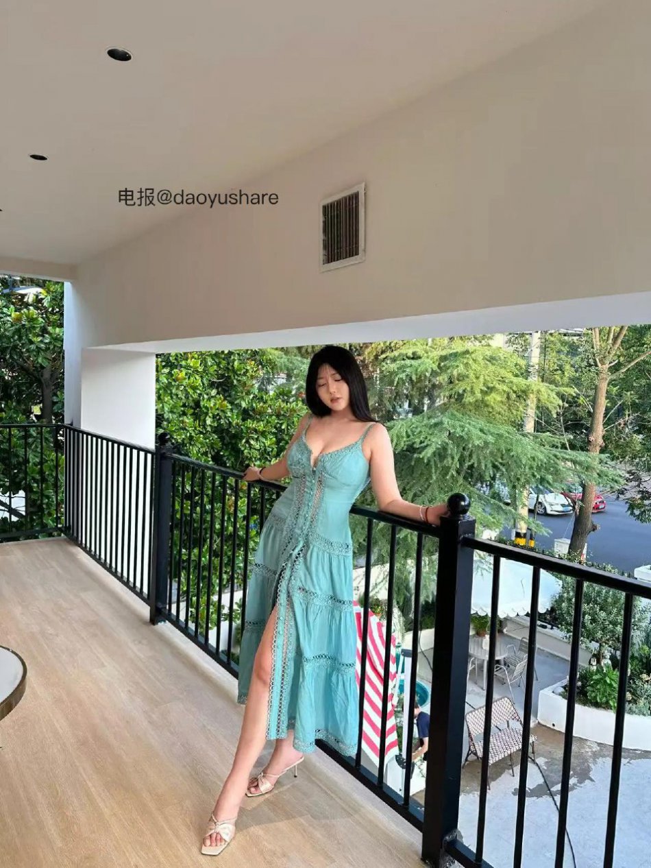 周扬青 2025-07-23 21:46:08 穿什么服装 第8张