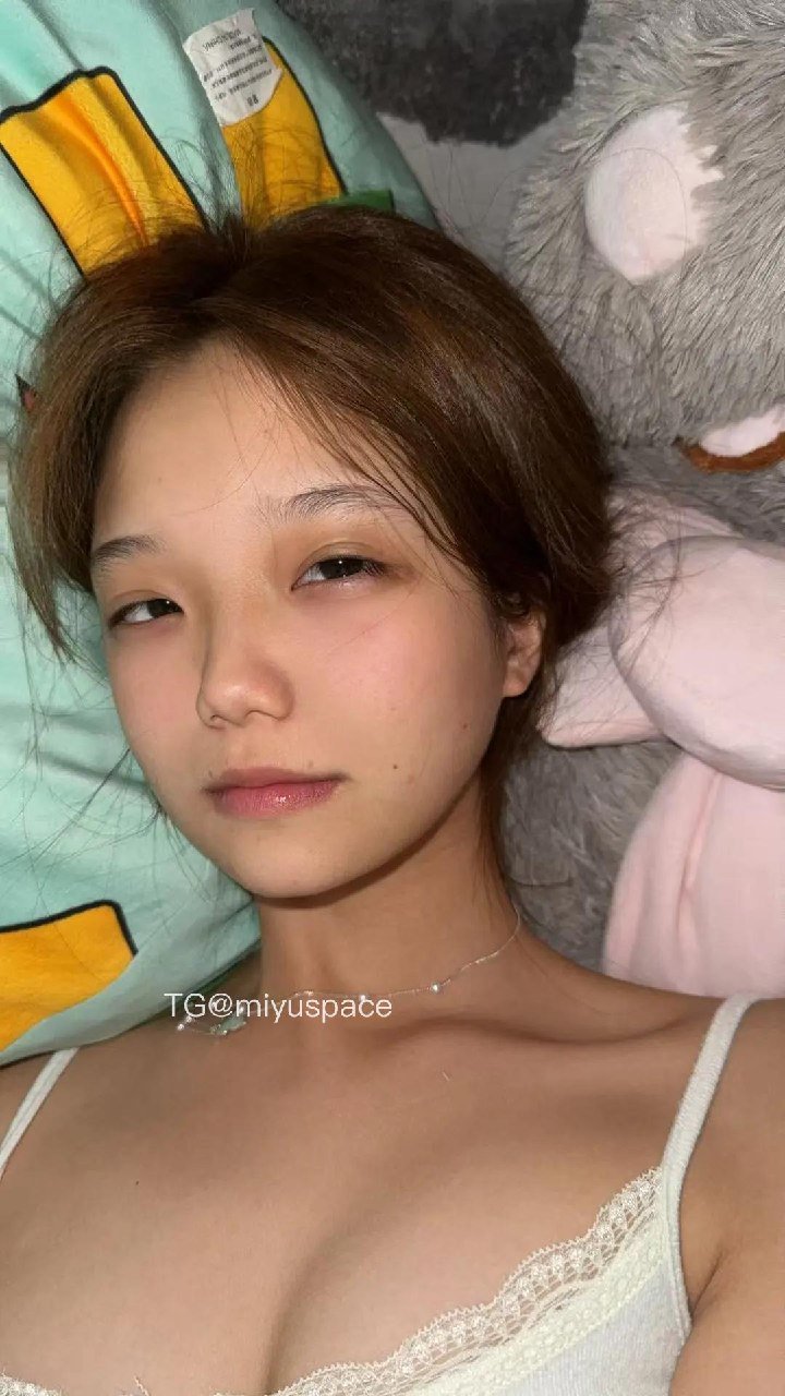 藤藤菜 2025-07-18 17:21:01 你应该很孤独吧？