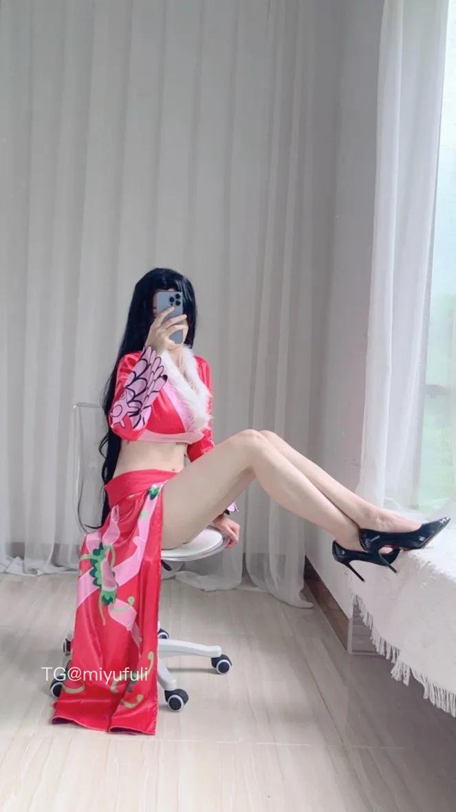 卿卿 2025-07-05 01:34:15 女帝