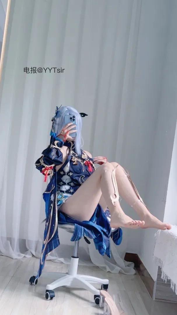 卿卿 2025-08-06 20:19:35 申鹤宝贝