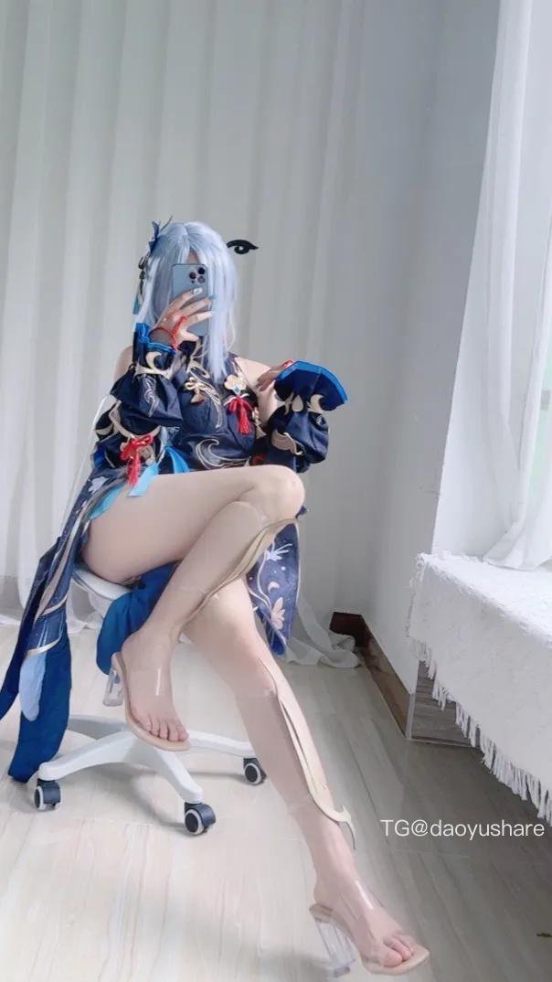 卿卿 2025-08-06 20:19:35 申鹤宝贝