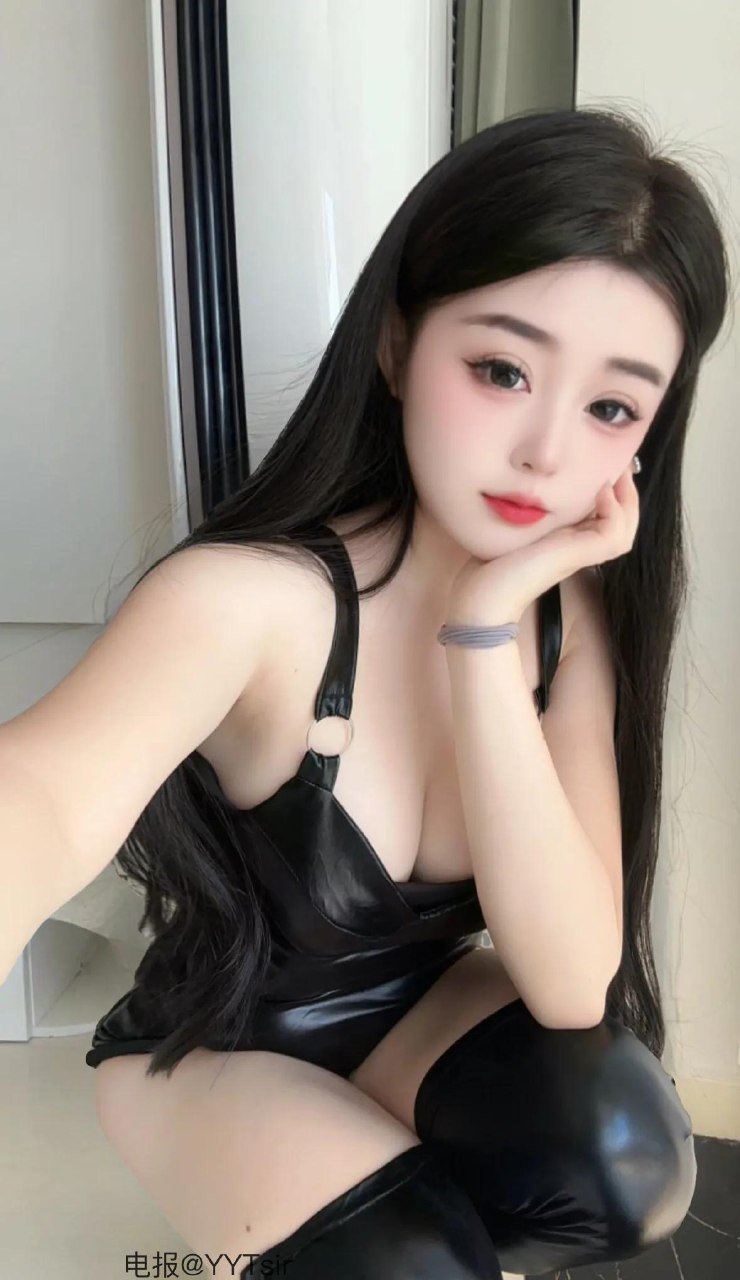 月牙 2025-08-11 18:22:22 😍照片