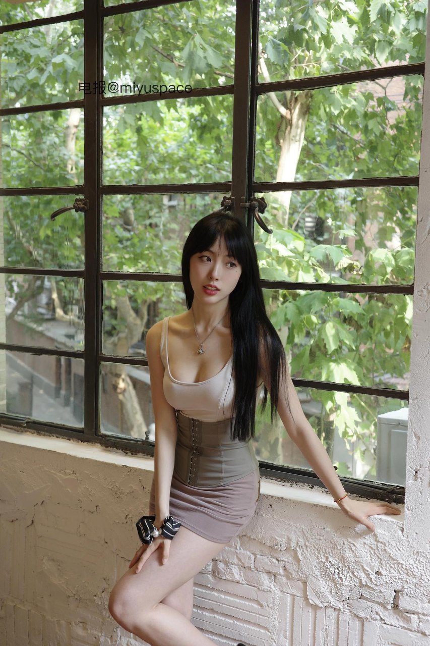 草莓🍓 2025-09-01 22:31:03 性感这一块…
