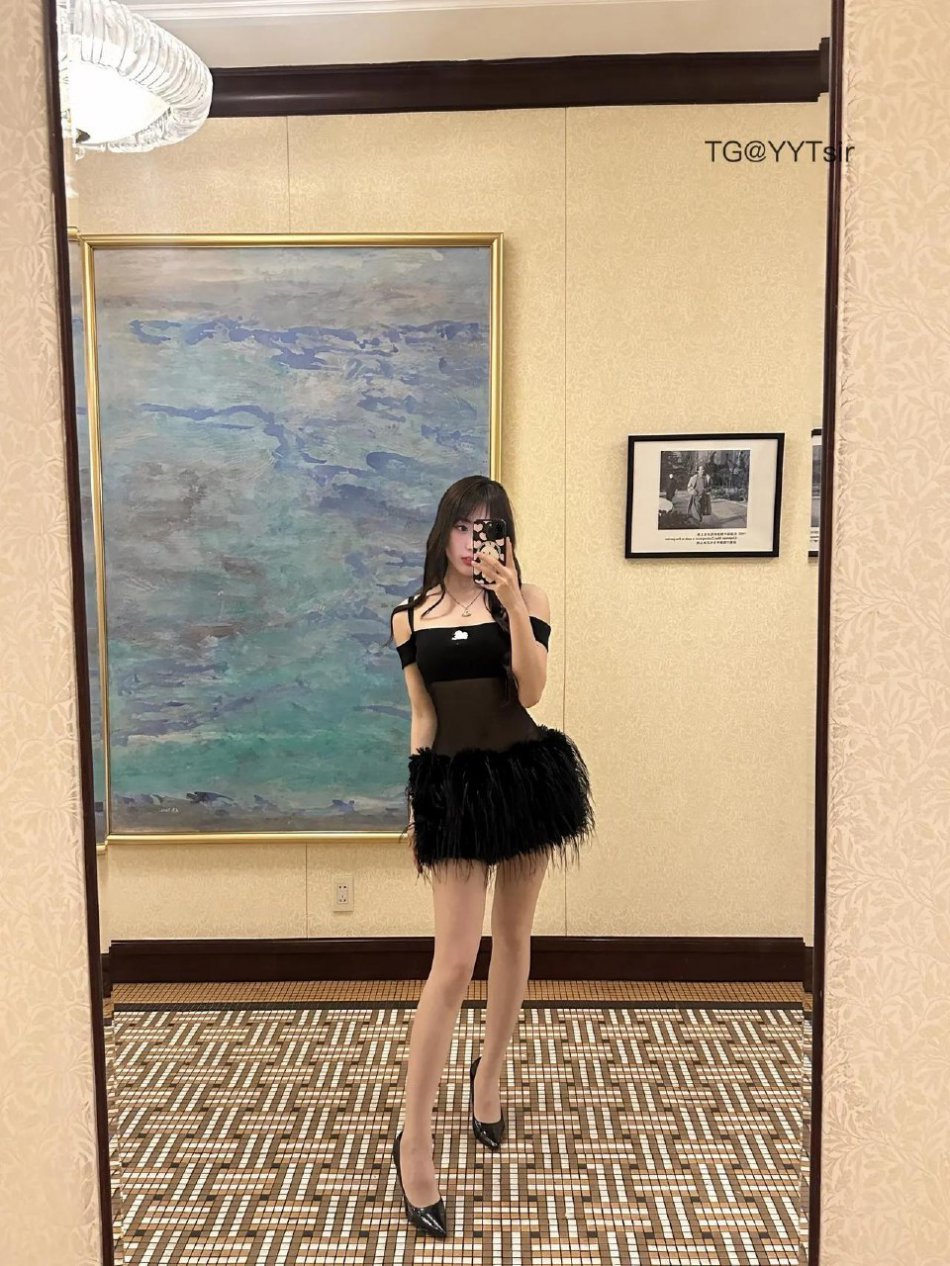 草莓🍓 2025-09-01 22:31:03 性感这一块…