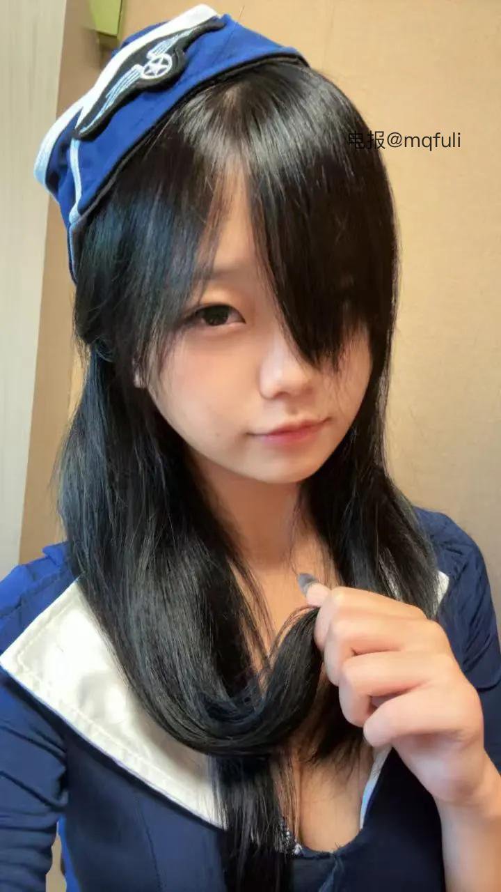藤藤菜 2025-09-28 14:55:08 都喜欢看擦边是吧