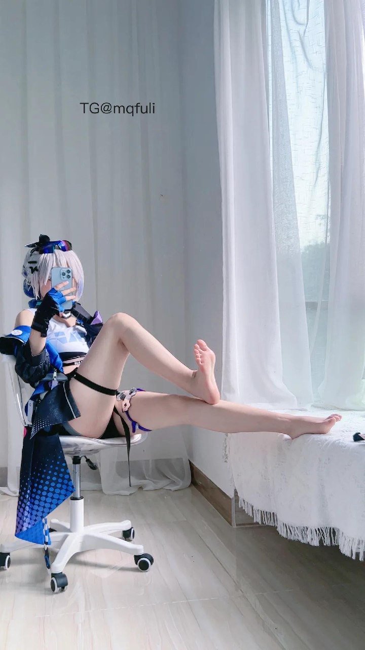 卿卿 2025-09-11 17:50:21 银狼真的好喜欢