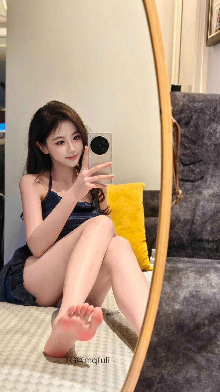 刘二萌 2025-09-10 18:01:53 叮叮当 看看腿