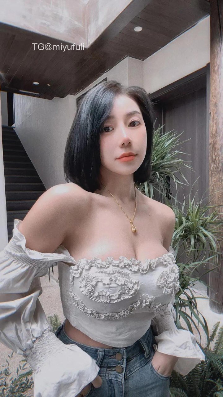 鹿瑶 2025-10-23 21:17:04 照片