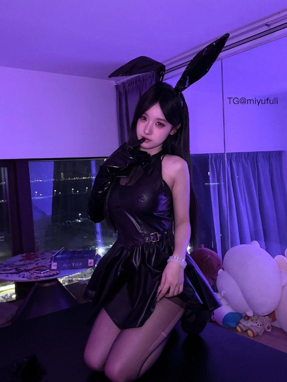 受气包 2025-11-01 20:34:33 让我看穿你的眼睛 还有你的心 第1张