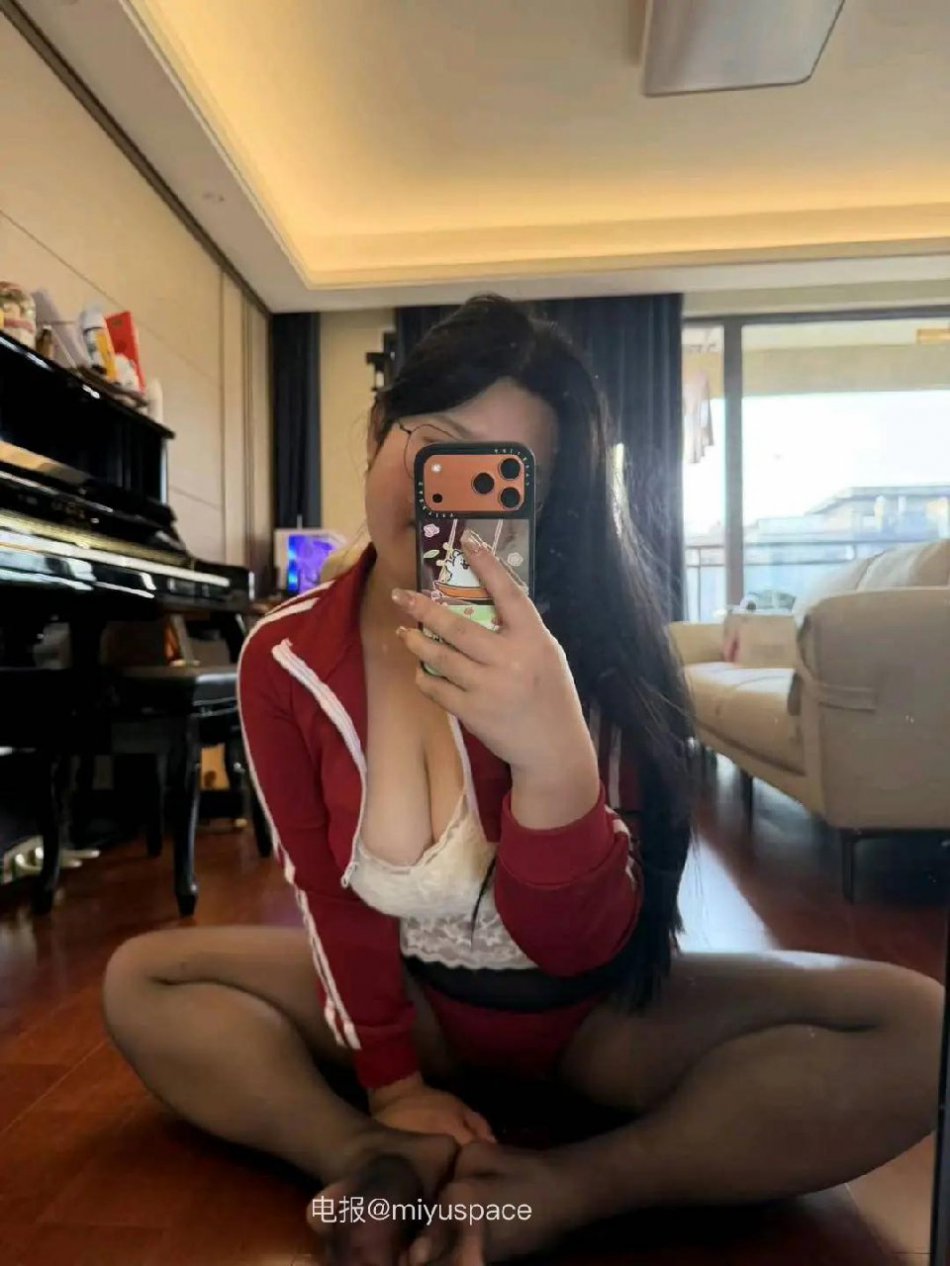 菠萝噗噗 2025-11-22 17:50:08 照片