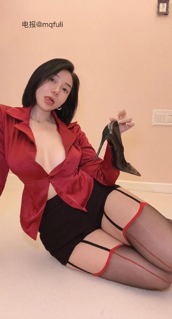 鹿瑶 2026-01-04 15:30:22 更新点你们喜欢看的👀