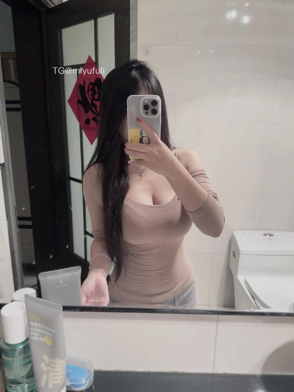 不爱吃水煮肉片 2026-02-26 01:22:36 摆拍