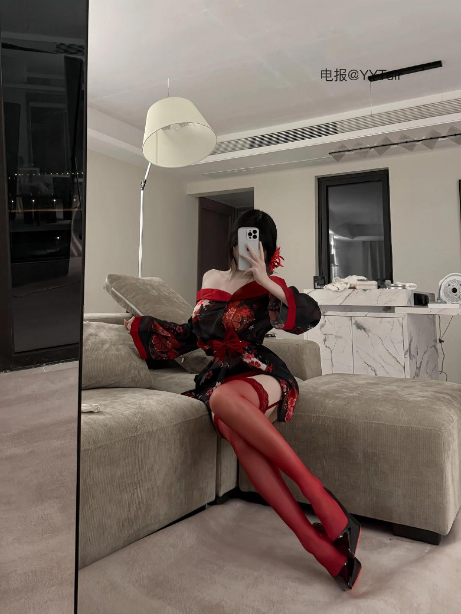 奶油小兔 2026-03-08 12:29:55 好好监视我