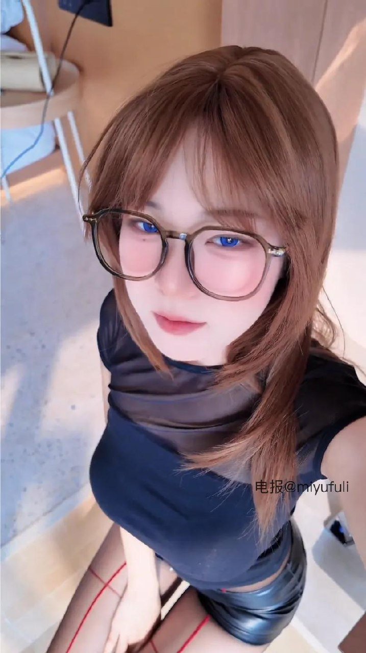 桃桃酱乖乖 2026-03-28 15:40:28 时间仍在，是我们在飞逝!