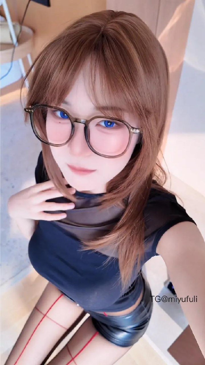 桃桃酱乖乖 2026-03-28 15:40:28 时间仍在，是我们在飞逝!