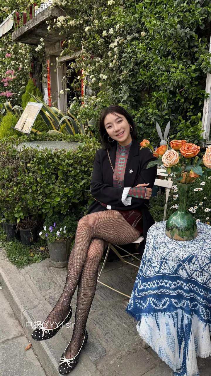 鹿瑶 2026-04-01 21:01:20 哥哥在干嘛❣️