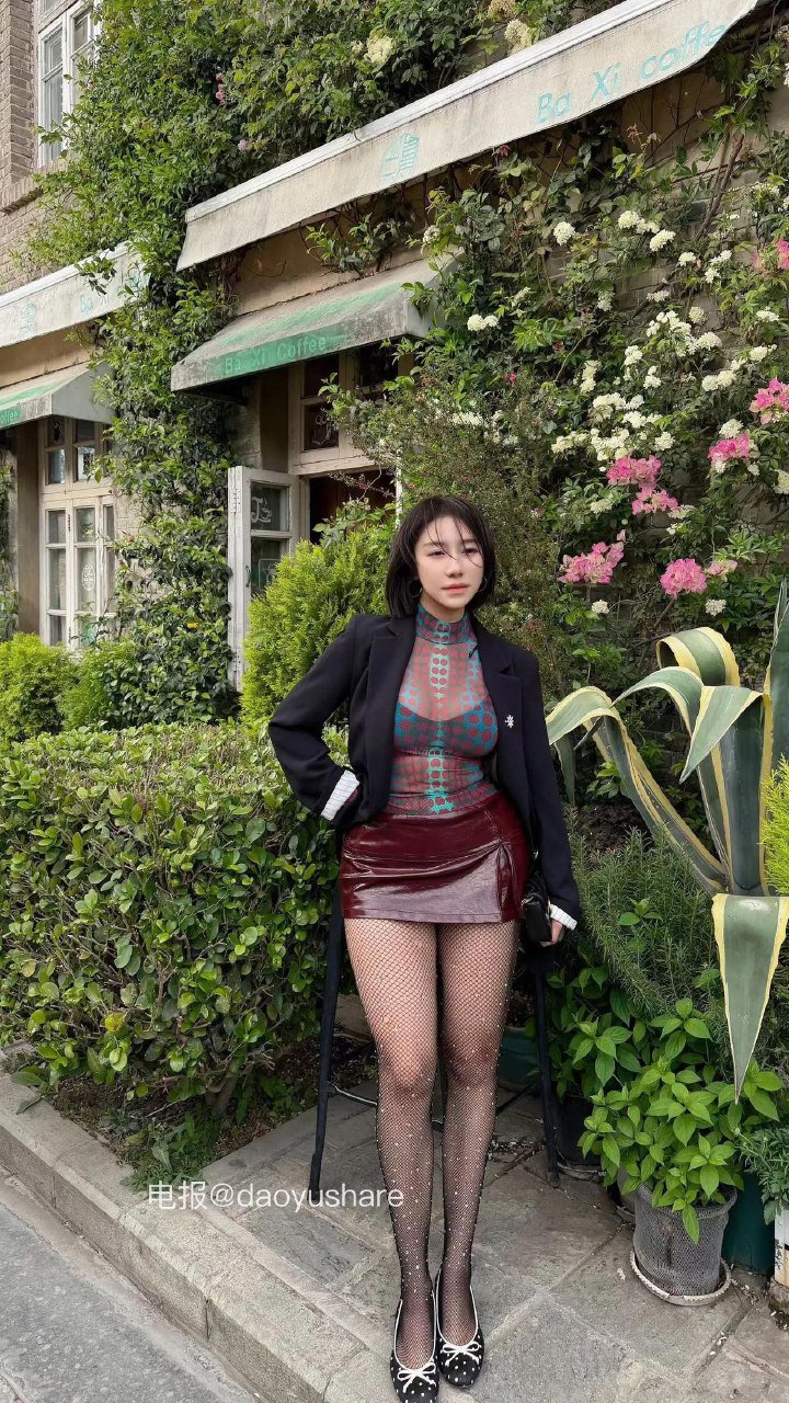 鹿瑶 2026-04-01 21:01:20 哥哥在干嘛❣️