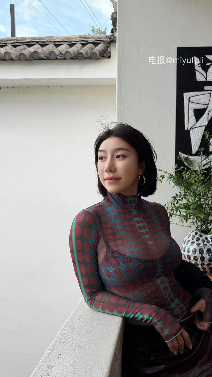 鹿瑶 2026-04-01 21:01:20 哥哥在干嘛❣️