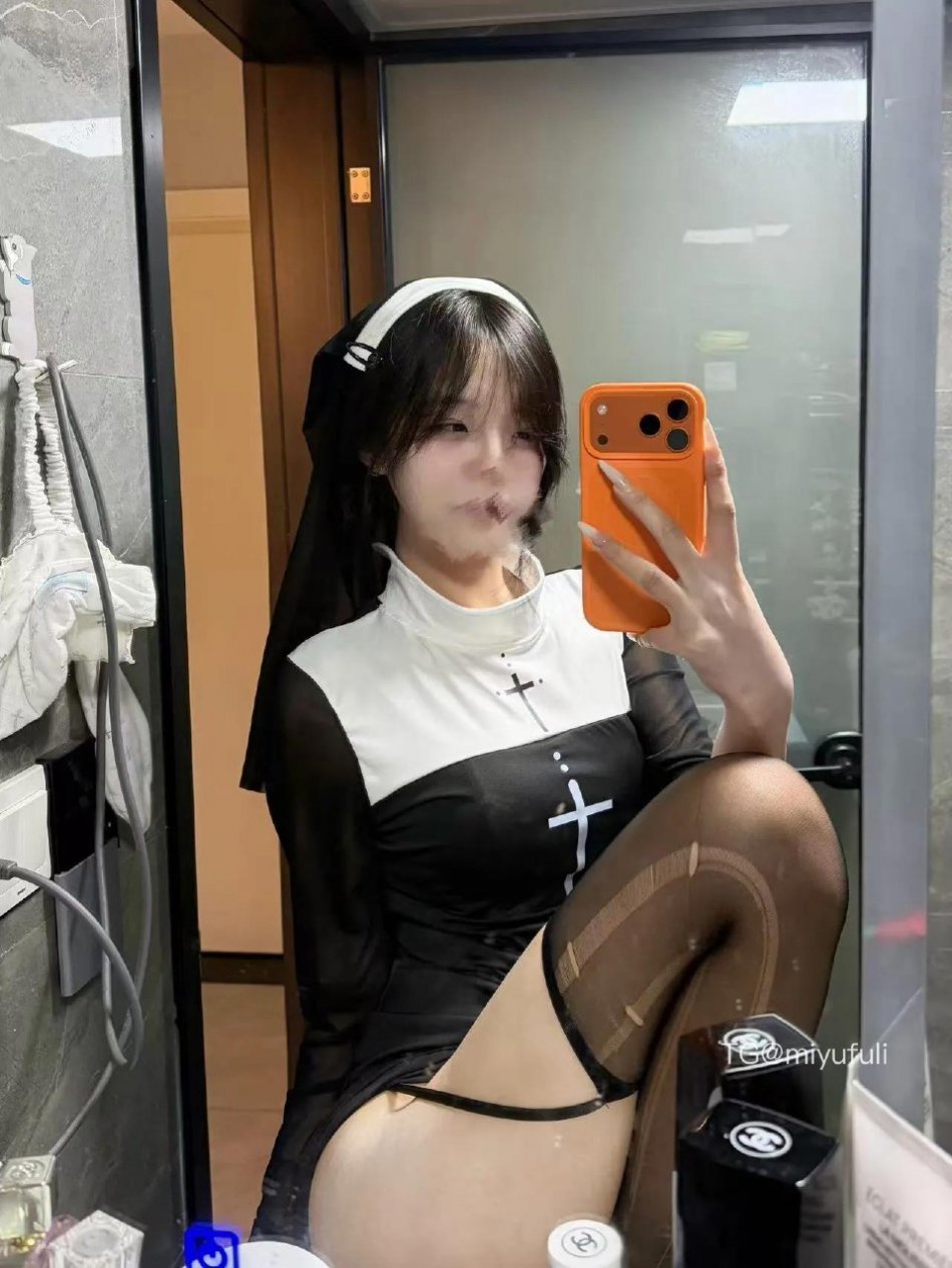 藤藤菜 2026-04-05 22:26:15 好无聊好无聊