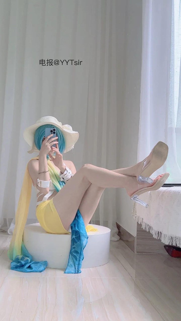 卿卿 2026-04-28 01:00:55 锤子姐果然性感