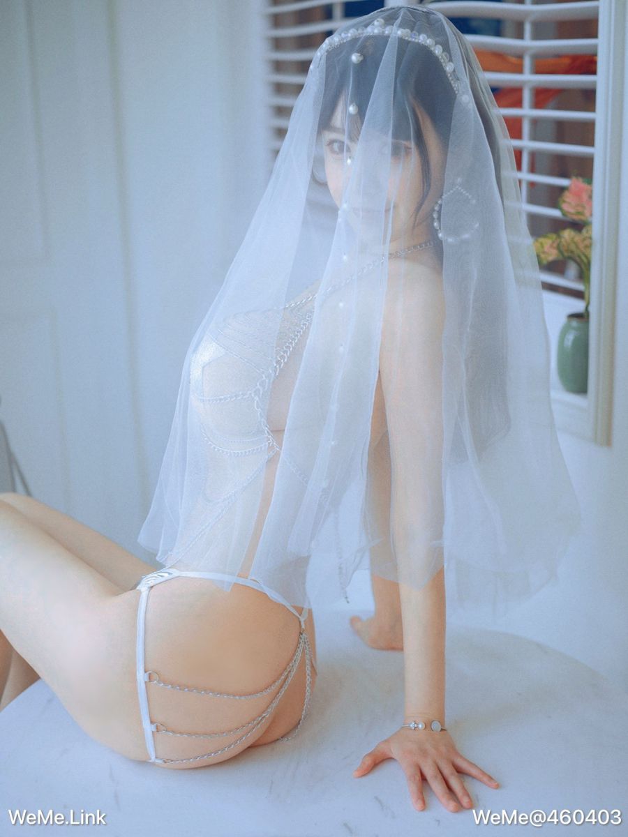 朱可儿的秘密花园 2021-01-17 00:05:36 做你的新娘 这个款式的裤子也太好看了 剔透的胸膛 朱可儿Flora 第26张