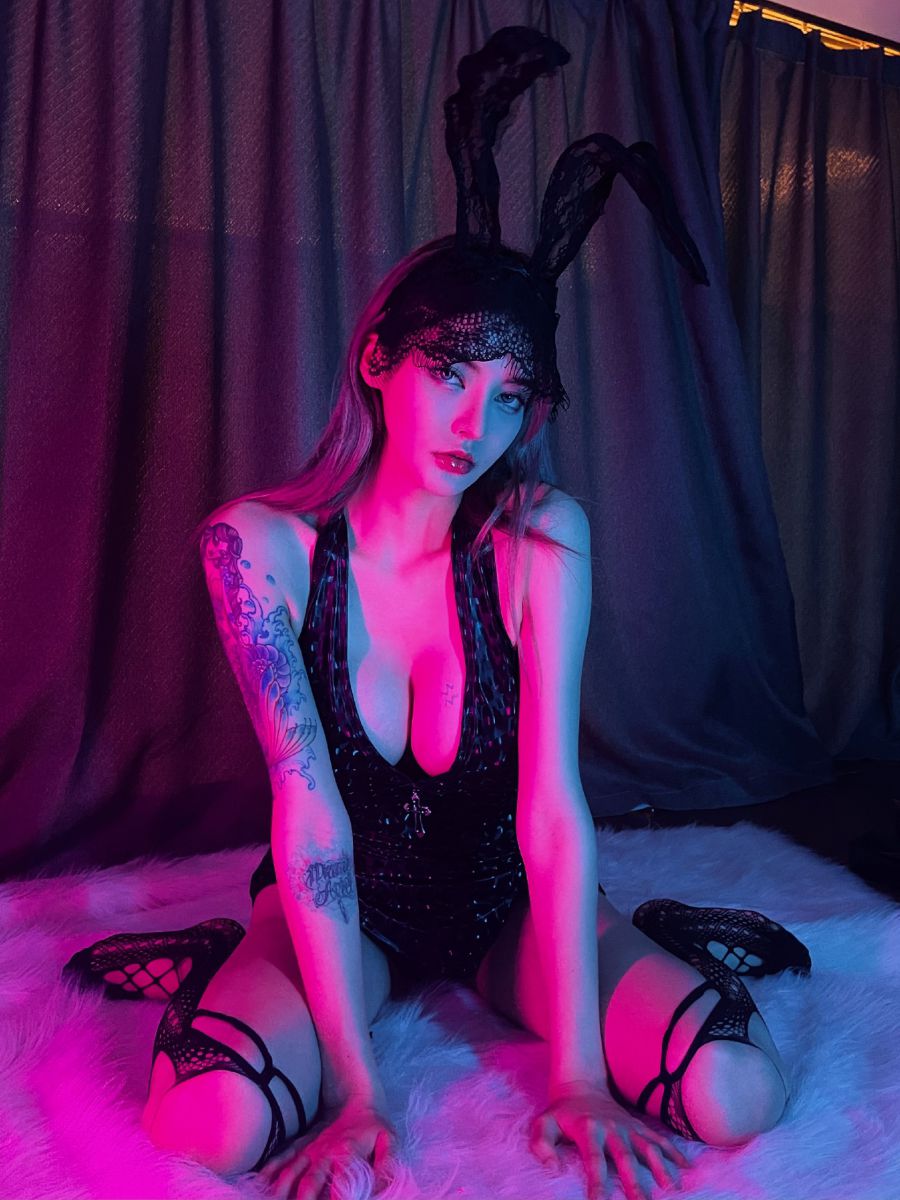 温甜甜Tiya 2021-10-05 20:15:44 你的兔女郎女友 第12张