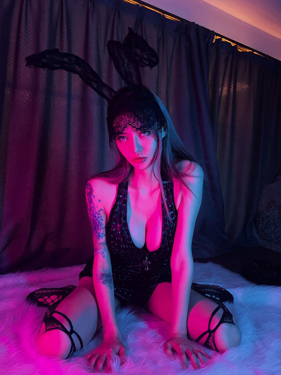 温甜甜Tiya 2021-10-05 20:15:44 你的兔女郎女友 第13张