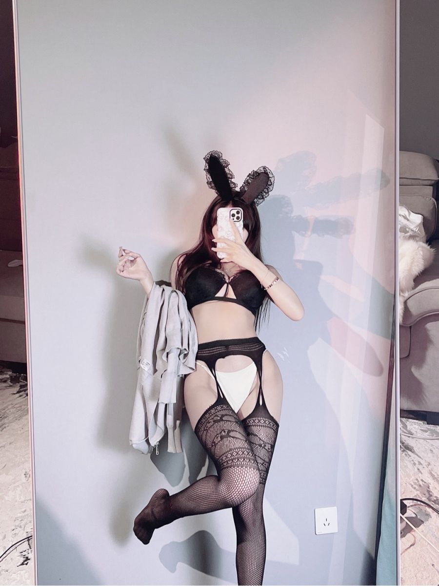 兔宝妮to 2021-11-03 02:28:55 二更 第5张