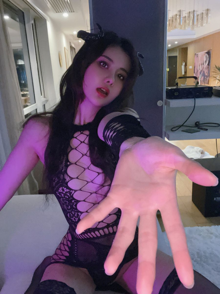 阿朱啊 2021-12-17 红彤彤的小脸蛋儿朱朱 朝你们摇摇尾巴 第16张