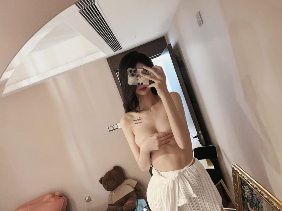 葛征GEZHENG 2022-05-27 13:59:45 嘉宾帖 今天的尺度真的狠💞 衣fu都tuo了 温软 第2张