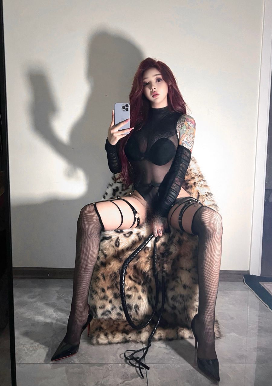 希希Gina 2022-06-16 13:09:19 红底朝天 法力无边 感受一下小皮鞭 嘉宾专享贴 第17张