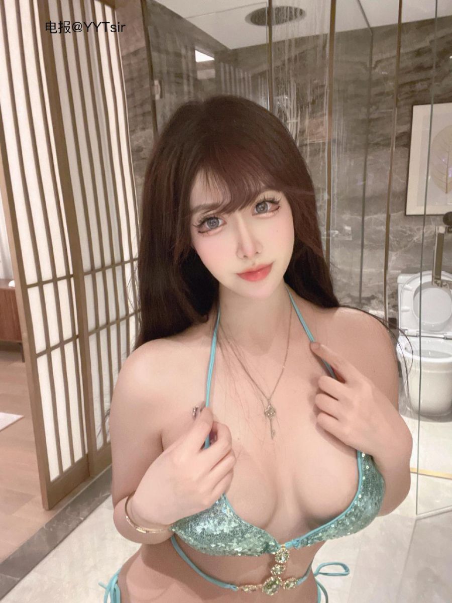 AKB48-小甜 2022-07-06 14:42:44 我的海边比基尼