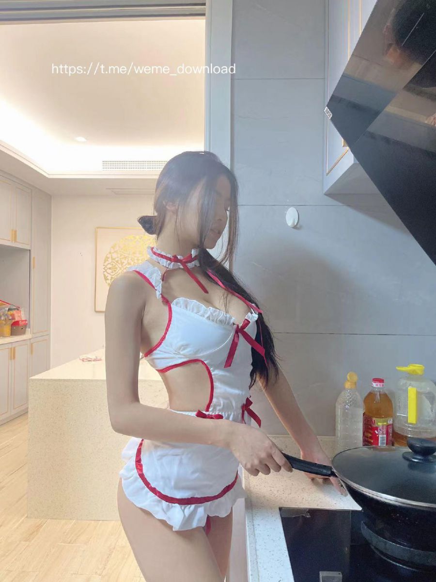 李嘉欣97 2022-07-22 12:57:07 嘉宾专享帖 吃饭?还是吃emmm 第4张