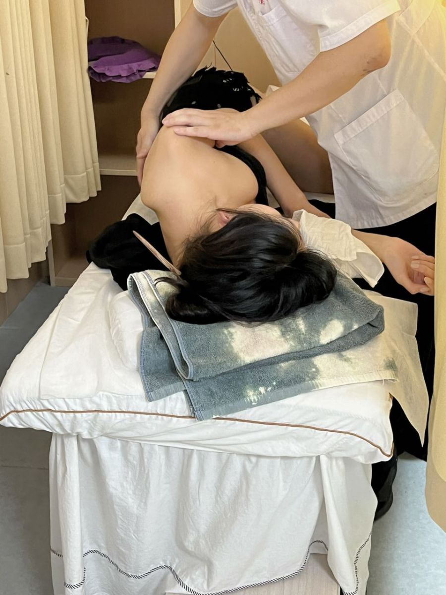 阿朱啊 2022-08-28 【嘉宾帖】《中医手法按磨 》师傅夸我好身材呀~ 就是阿朱啊 第1张