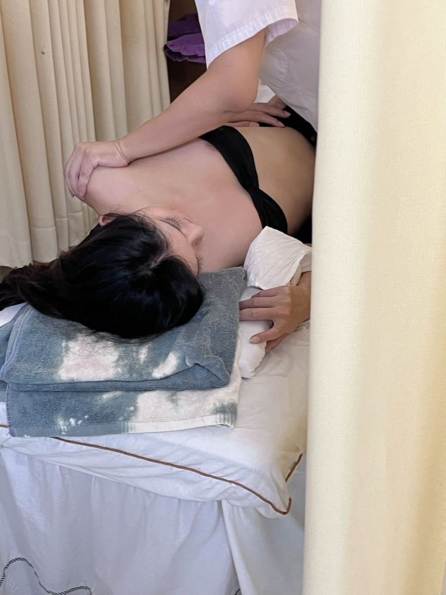 阿朱啊 2022-08-28 【嘉宾帖】《中医手法按磨 》师傅夸我好身材呀~ 就是阿朱啊 第2张