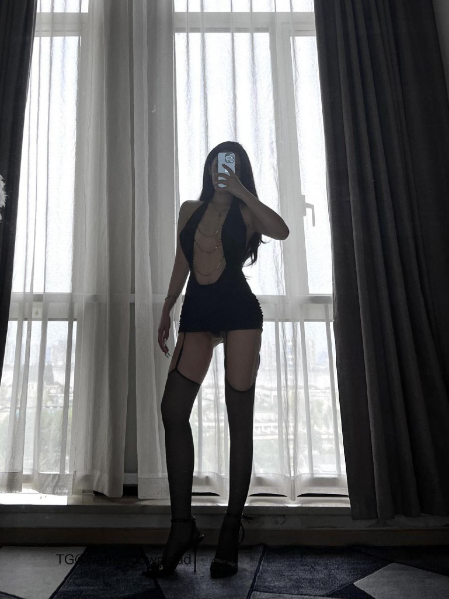 AKB48-小甜 2022-08-17 13:42:07 嘉宾贴 吊带袜的魅力