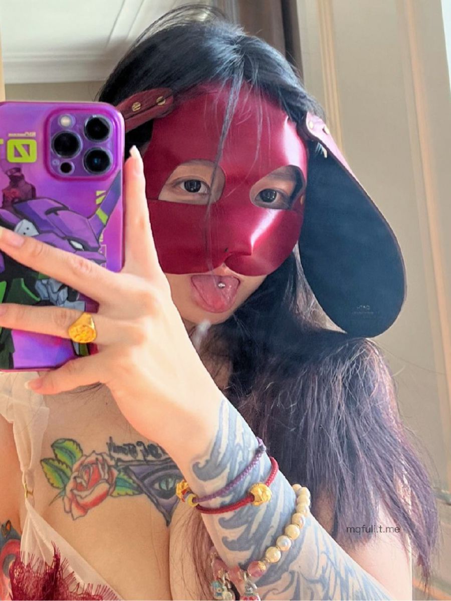 卡通百科老王 2022-09-27 21:15:20 嘉宾贴 小狗面具有点大 第3张