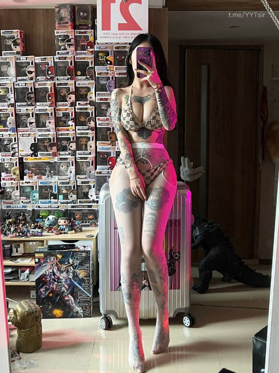 卡通百科老王 2022-09-04 21:41:23 嘉宾贴 黑色袜后续出白色四面开口袜啦 第3张