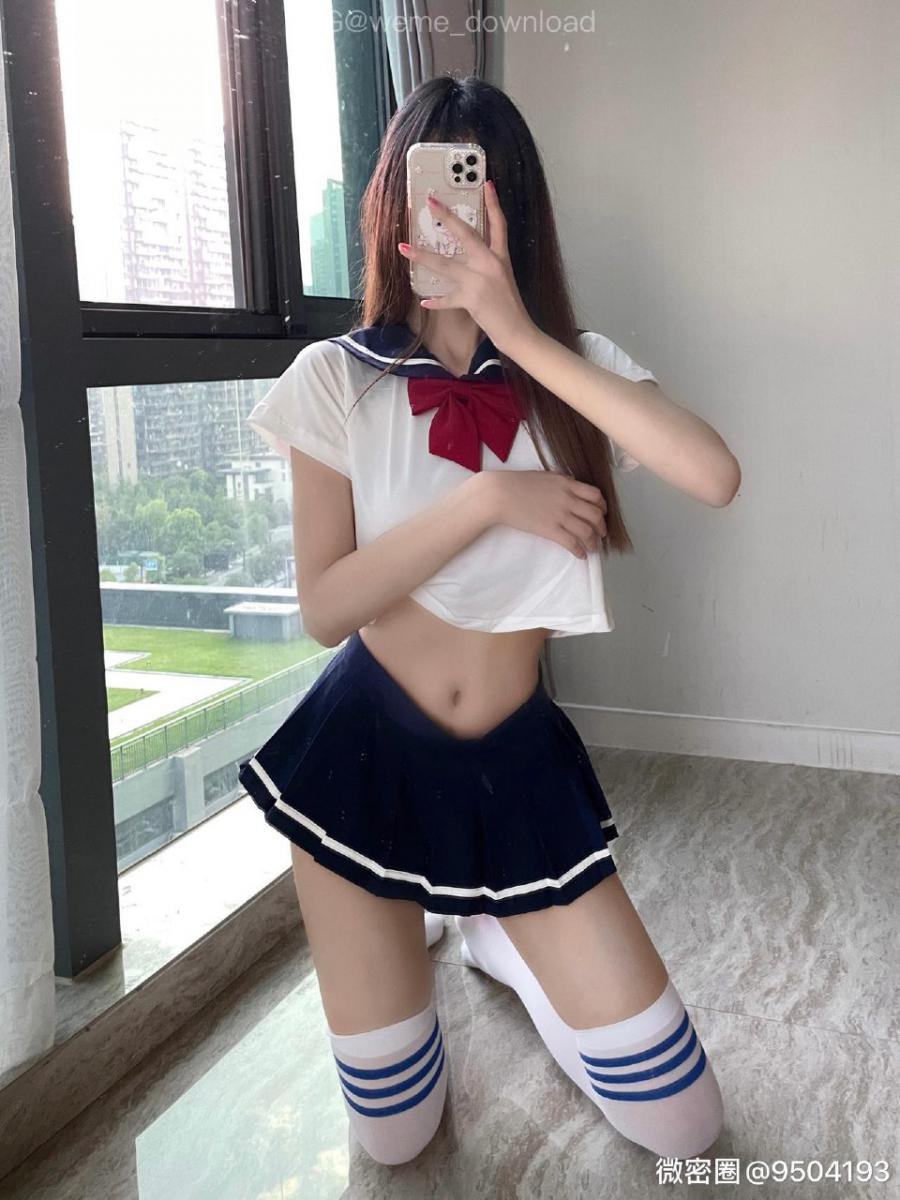 小起本雾 2022-09-07 22:54:56 Jk水手服 纯欲性感风格💕第一次拍摄这种类型的 第25张