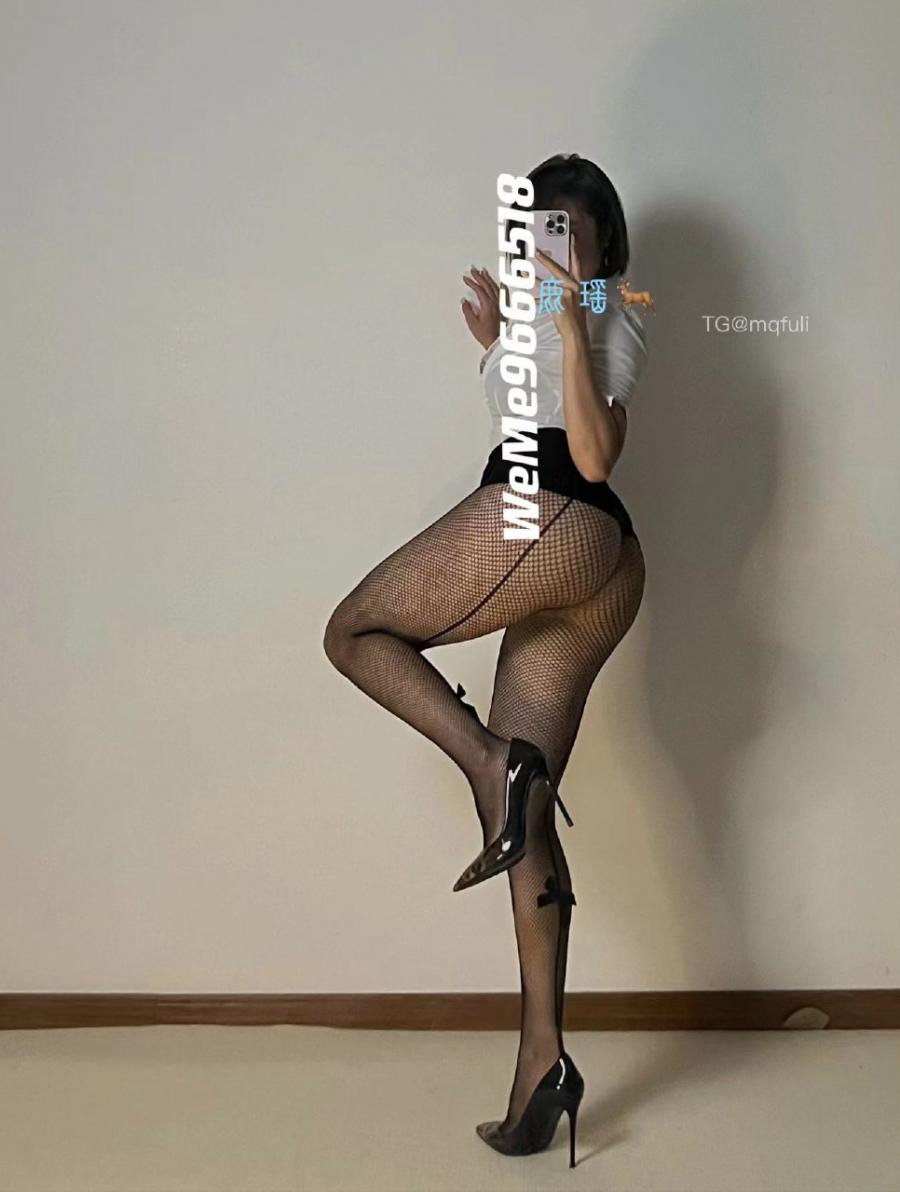 鹿瑶 2022-10-23 01:00:53 日期之前微密圈 资源合集 照片99p 第92张