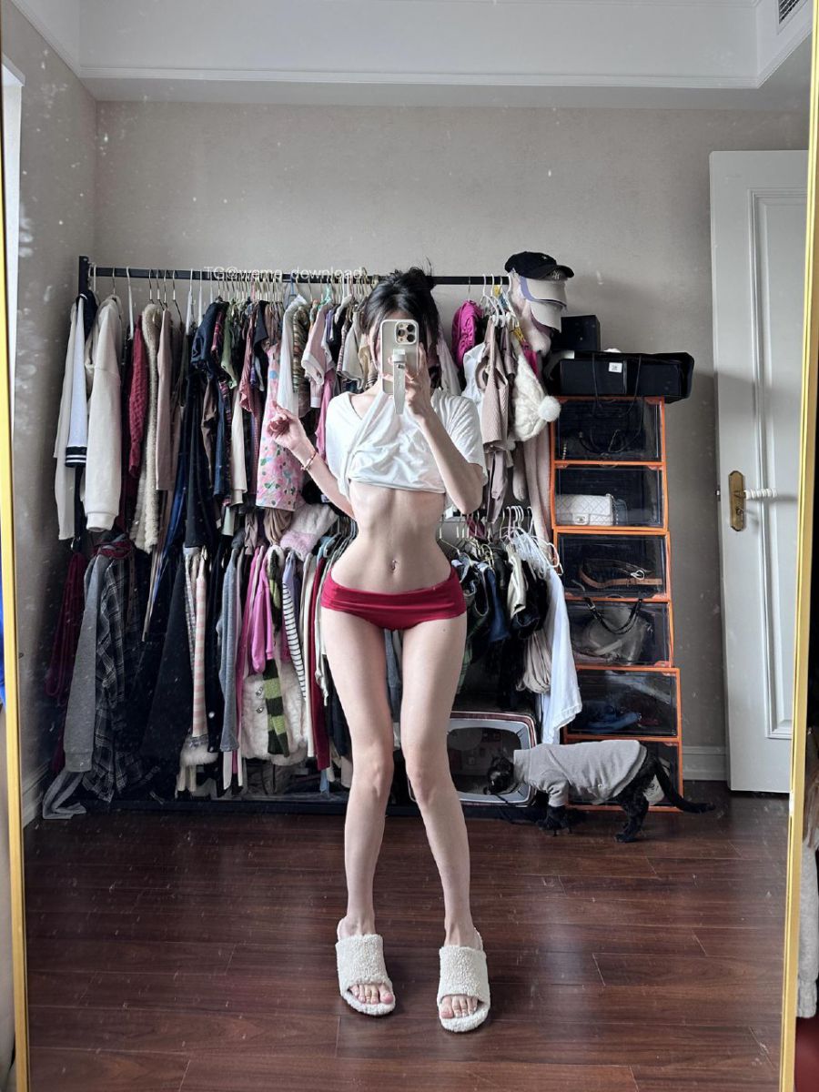 陈妮妮UNI 2022-11-14 15:20:22 今天是嘉宾哥哥的ren妻 妮是老虎 第3张