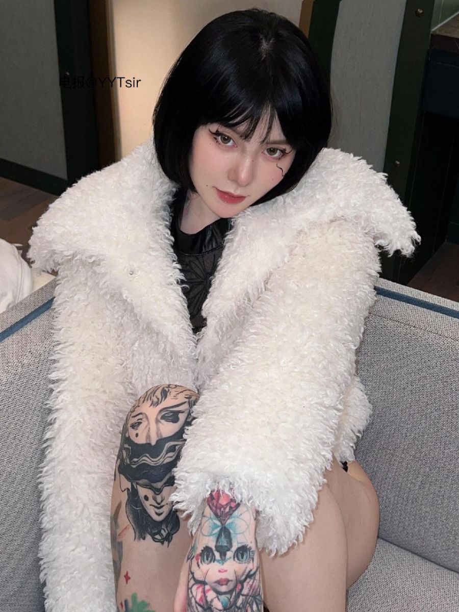 小桃子呀 2022-12-02 12:42:04 小恶魔翅膀展开,为你敞开胸怀 第1张