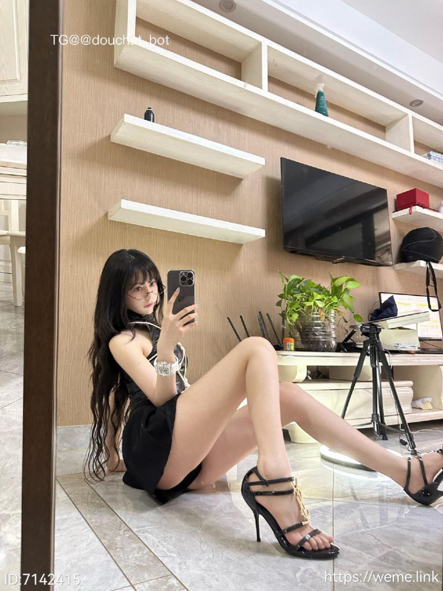 董一涵 2023-04-04 00:29:28 #内向#感觉至上！ 第2张